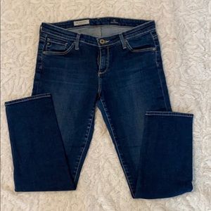 AG The Stilt Crop 28R